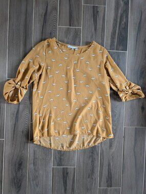 Sweet Rain Mustard Dachshund Print Blouse Size Large Polka Dot Dog Top 3/4 Sleev